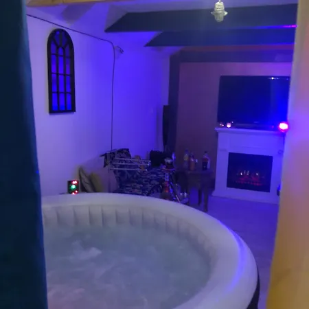 Studio Jaccuzzi Appartement Guyancourt