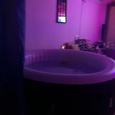 Studio Jaccuzzi Guyancourt