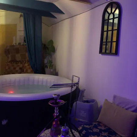 Studio Jaccuzzi Guyancourt